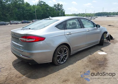 2020 Ford Fusion Sel z USA, uszkodzony, nr VIN 3FA6P0CD5LR193325